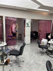 -变画·发型STUDIO