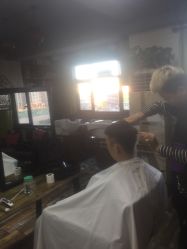 -FT菲瞳美发沙龙