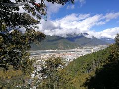 -比日神山