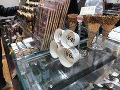 零售区-VENCHI 闻绮(上海佛罗伦萨小镇店)