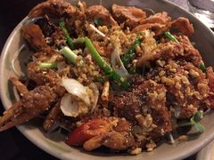 -Cuc Gach Quan Restaurant