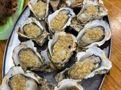 -蚝哥花姐湛江烤生蚝(美丽湾市场店)