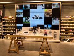 -VANS(三里屯太古里店)