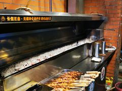 自助取餐区-维吾尔餐厅(宜山路店)