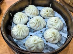 -莱莱小笼·乔艾