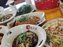 -饭饱香土碗菜(新科店)