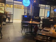 大堂-Carbon莫卡哆·意大利复古集市餐厅(杭州大厦店)