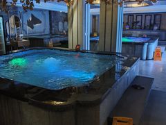 -漢頓温泉度假酒店