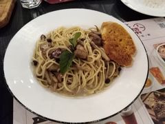 -伯顿西餐厅(厚街香榭丽店)
