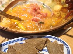 -洱火云南酸菜牛肉火锅(石景山当代商城店)