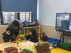 -睿趣疯狂机器人·乐高·编程·STEM(橡树湾中心)
