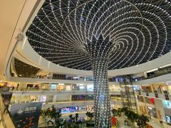 -LuOne凯德晶萃广场(徐家汇路店)