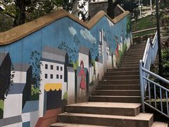 -石井坡(地铁站)