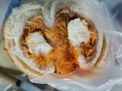 芋泥肉松面包-野上麦田(中贸广场店)