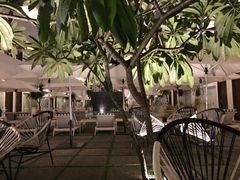 -Cha Cha's Beach Cafe