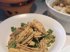 -庆江南江南菜(琴湖溪里花园城店)