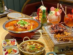 -街角等你.大连海鲜烧烤.经典铁板海鲜串(西安路店)