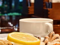-广州万富希尔顿酒店·感趣自助餐厅·金秋蟹宴生蚝海鲜刺身