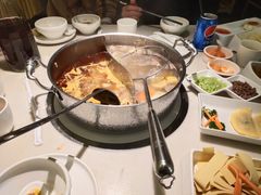 -左庭右院鲜牛肉火锅(浦江欢乐颂店)