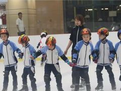 -陈露国际冰上中心(天津嘉里汇店)