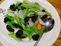 -小船渔村•大连菜•大连焖鱼(明泽街店)