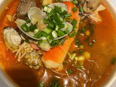-何记花甲(海岸城旗舰店)
