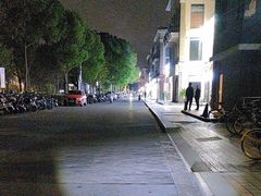 -锦秋路-停车场