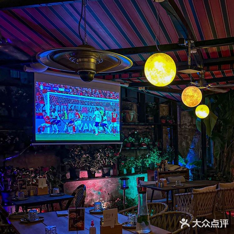 绝美花园里藏着一家日式料理