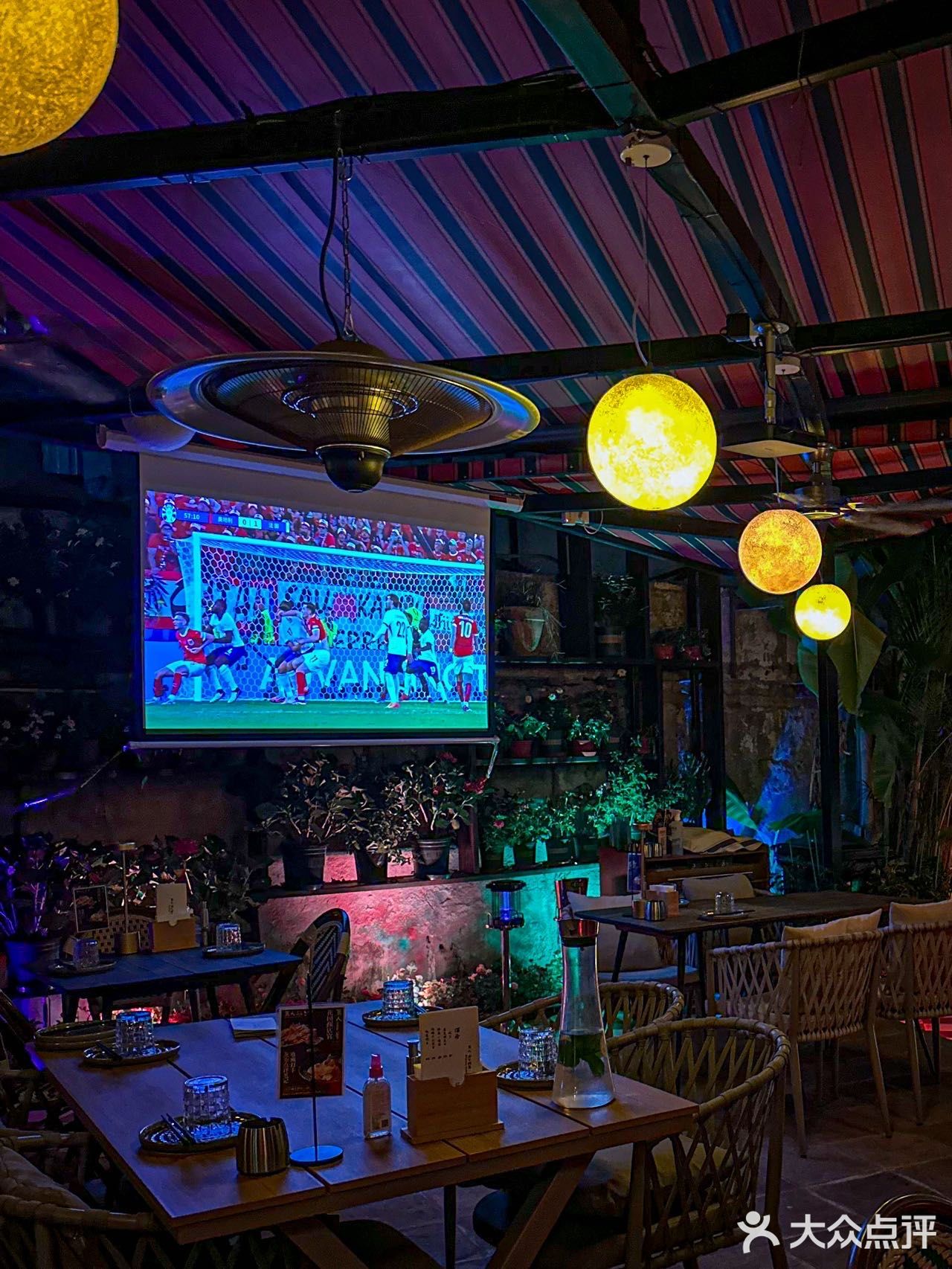 绝美花园里藏着一家日式料理