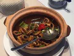 -八府香鸭·啫啫煲(华山路店)