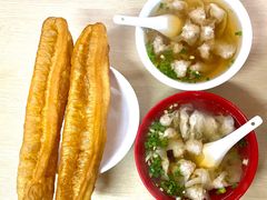 -张阿三馄饨店