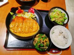 咖喱酱炸猪排套餐-六乃喜(北园大街)