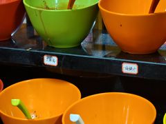 -果松木炭酸菜铜火锅·外婆参鸡汤