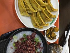 -老新隆牛肉锅贴(新街口店)