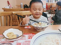 -鑫花溪牛肉米粉(凤凰街创始总店)