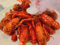 -肥肥虾庄·金牌油焖大虾(汉口城市广场店)