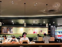 大堂-星巴克臻选(广州太古汇店)