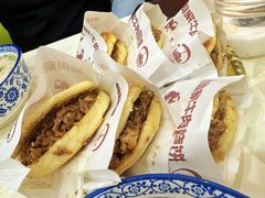 牛肉烧饼（多肉）-穆得·老周家牛肉烧饼(普利街店)