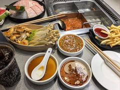 -海底捞火锅(新松江路生日主题店)