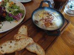 栗子鸡肉奶油炖锅配法包-CHILLAX轻乐时(侨建·Hi City店)