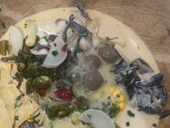 -云中鱼蒸汽石锅鱼(川沙百联店)