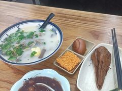 -鸭小妹鸭血粉丝(老门东店)