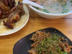 -明红蹄花(糍粑店街店)