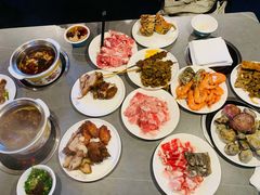 小火锅-遇上西雅图多融合海鲜自助餐厅(中房金谊广场店)