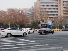 -江苏省人民医院(广州路院区)