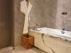 -珠海中海雅高铂尔曼酒店