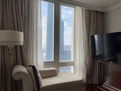 -广州富力丽思卡尔顿酒店