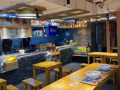 大堂-呷佬·长沙手工米粉(金沙江路店)