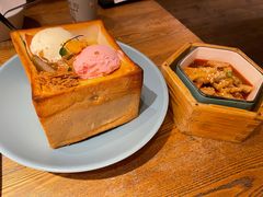 -蜜桃餐厅·伴山(湖滨商业街店)