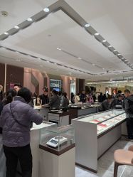 -周大福CHOW TAI FOOK(浦东八佰伴店)